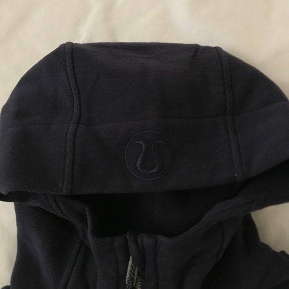 Lululemon Scuba IV Hoodie - Picture 11 of 12